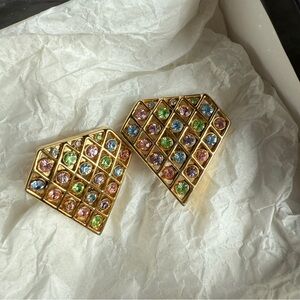 Vintage Gemstone Clip Earrings in Diamond